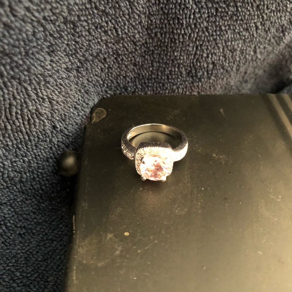 Premier jewelry silver ring with pink stone. Size 8